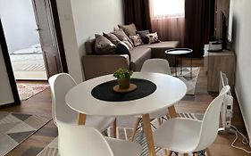 Sky Lux Apartmani